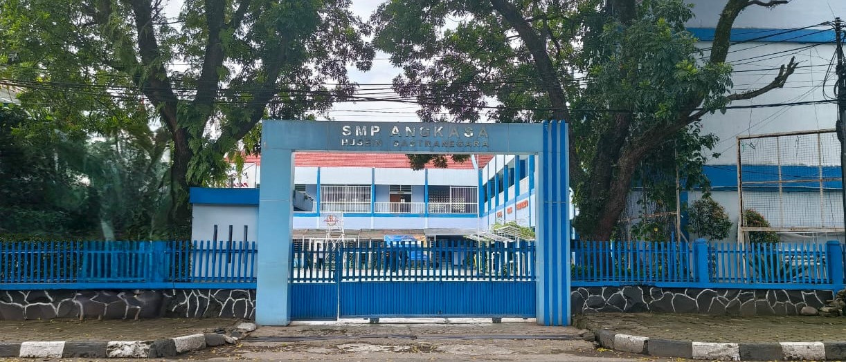 Gerbang Utama Sekolah