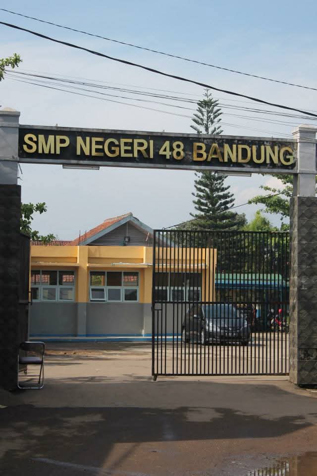 GERBANG SEKOLAH