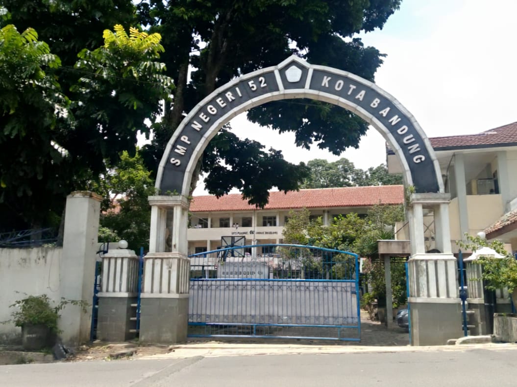Gerbang Utama Sekolah