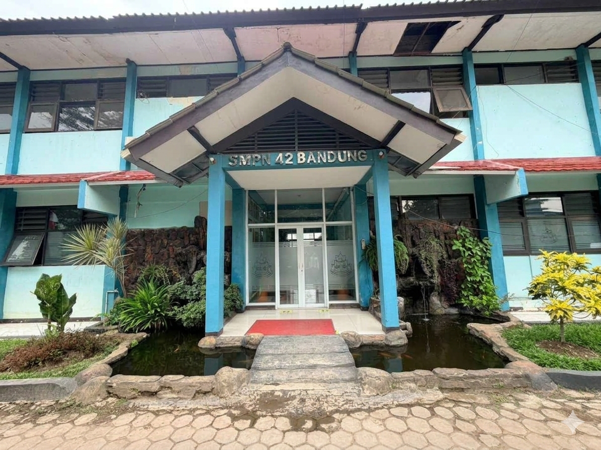 Tampak depan ruang piket