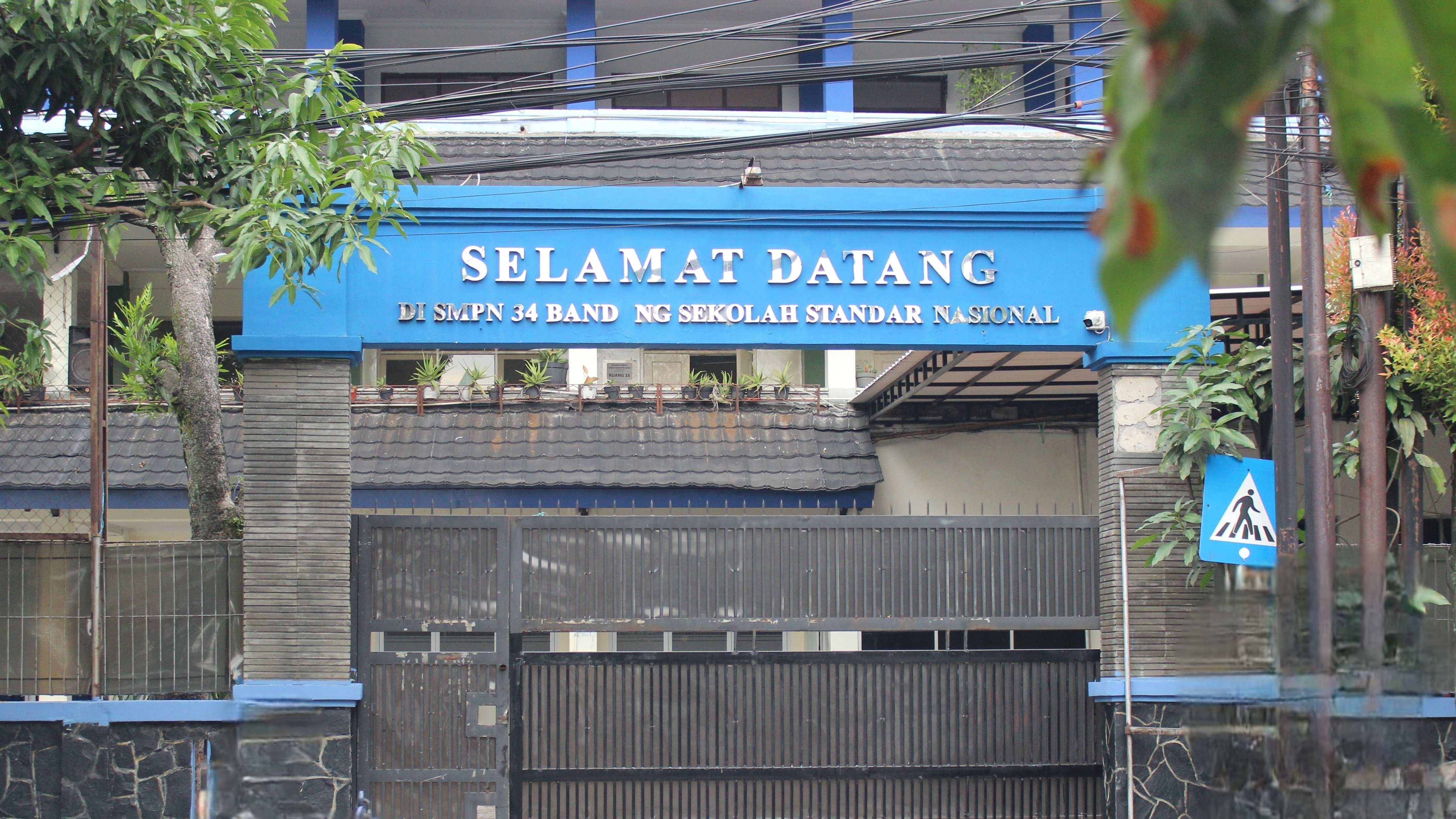 Gerbang Utama Sekolah