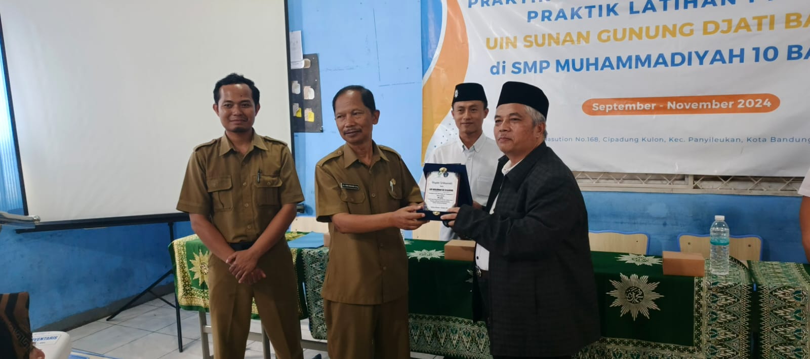 Praktik Pengalaman Lapangan