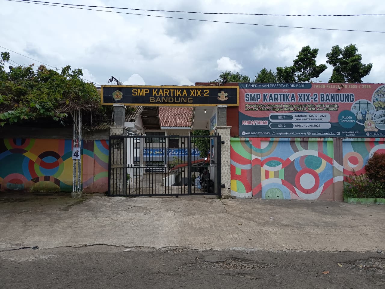 Gerbang Utama Sekolah