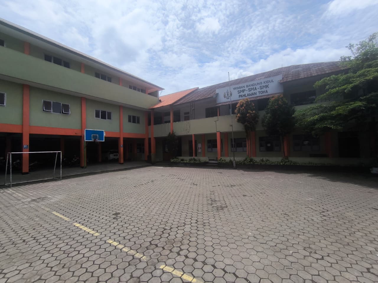 Gedung Utama Sekolah