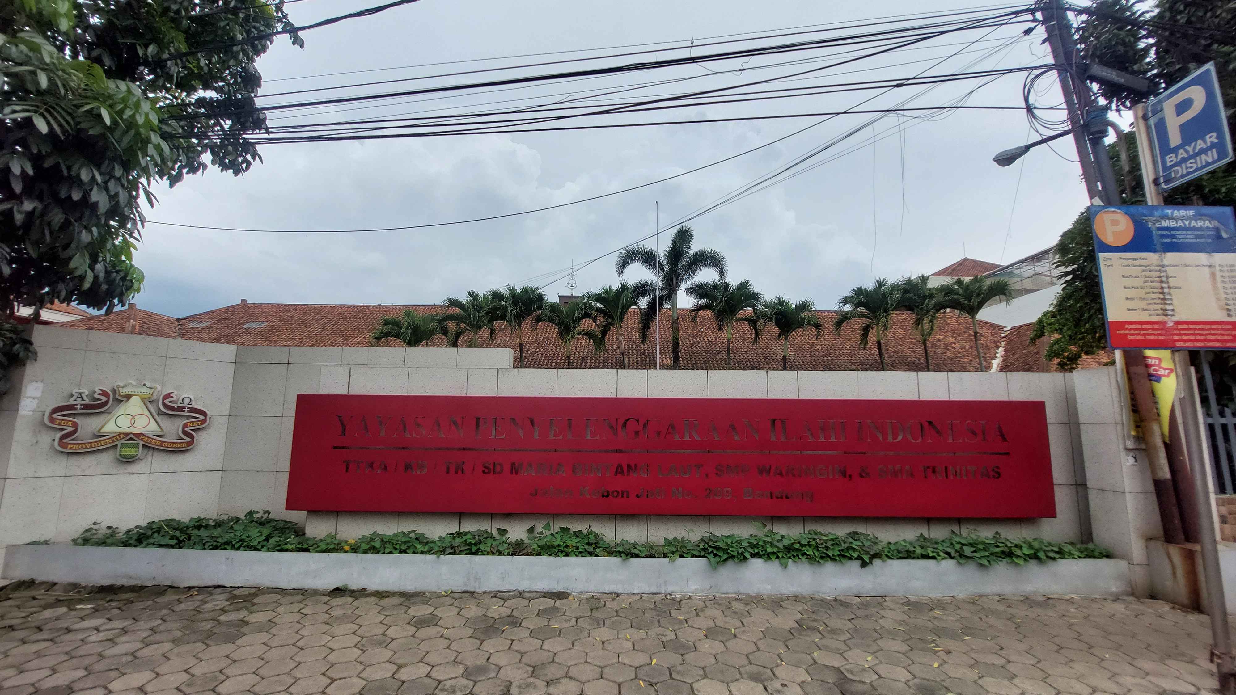 Foto plang SD Maria Bintang Laut