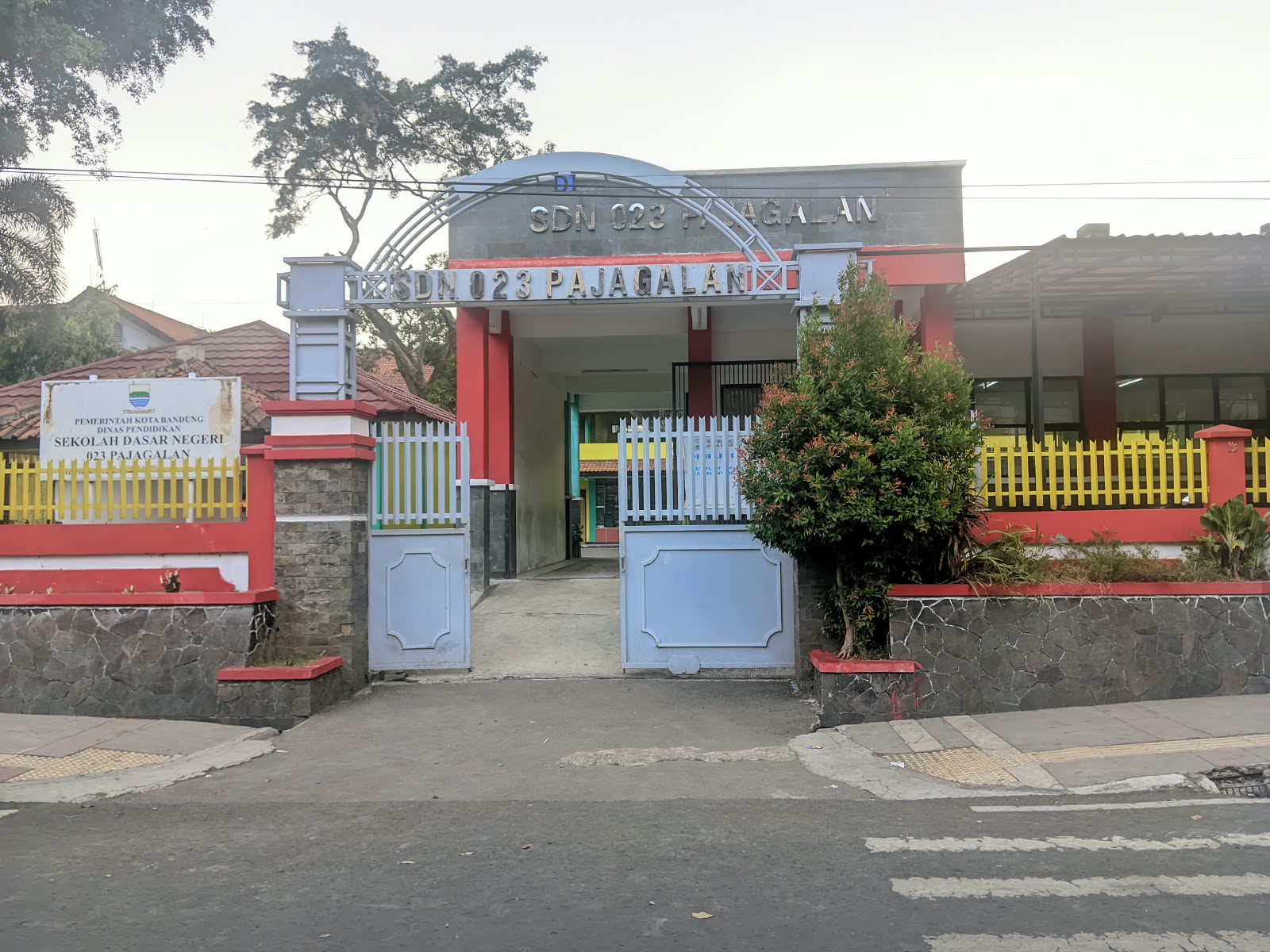 Tampak Depan