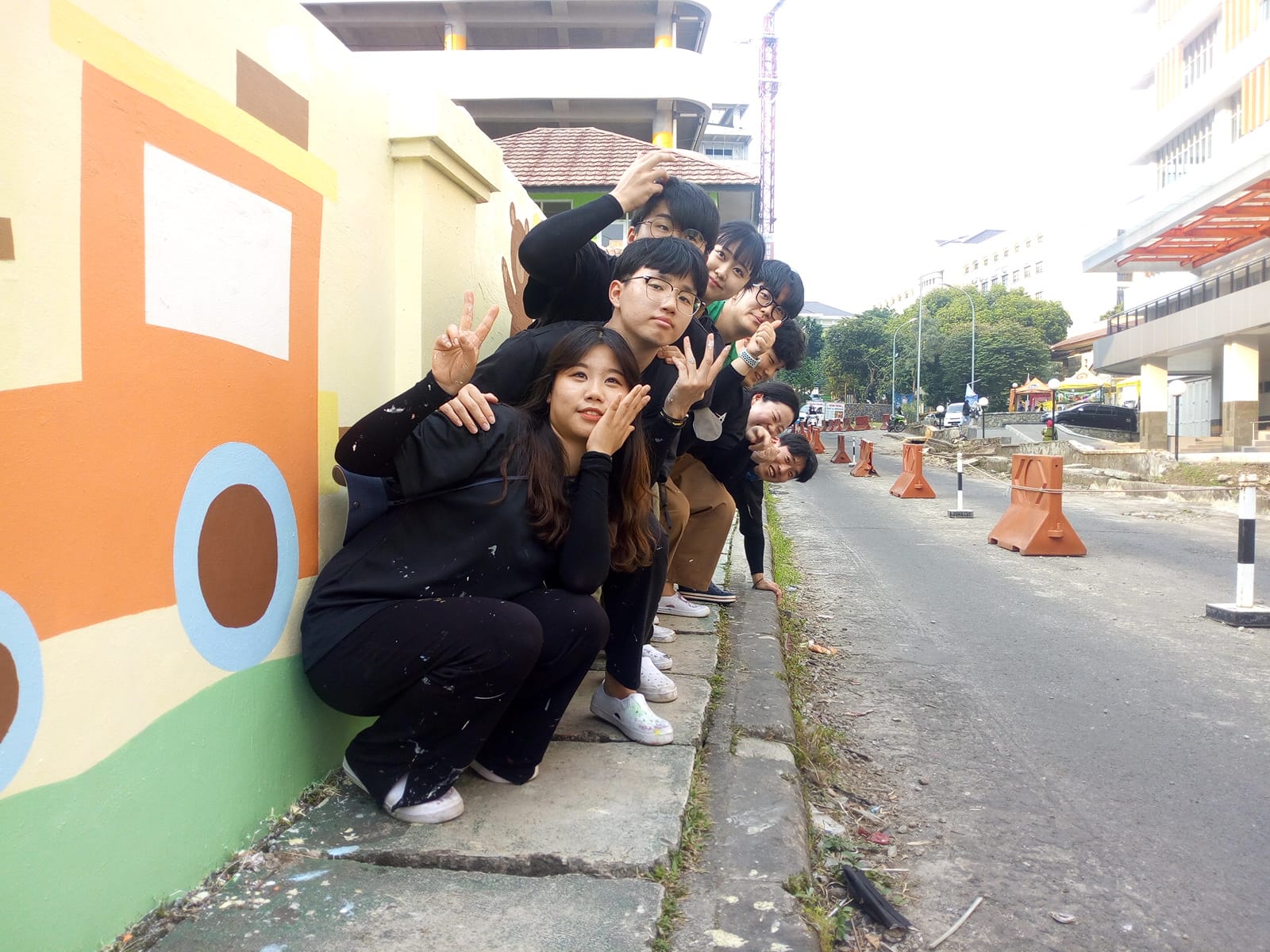 Mural Mahasiswa Korea_SDN195Isola