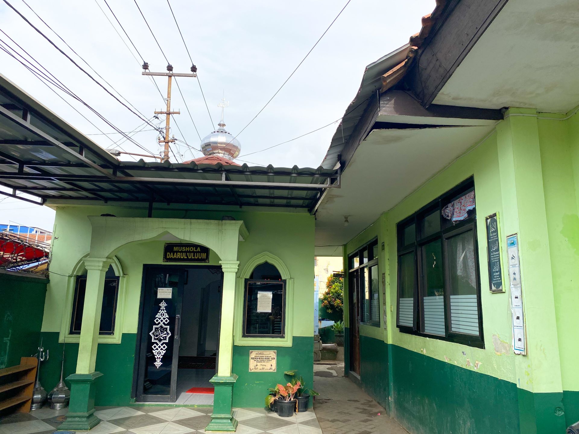 Halaman Depan Sebelah Kiri SDN 089 Babakan Ciparay