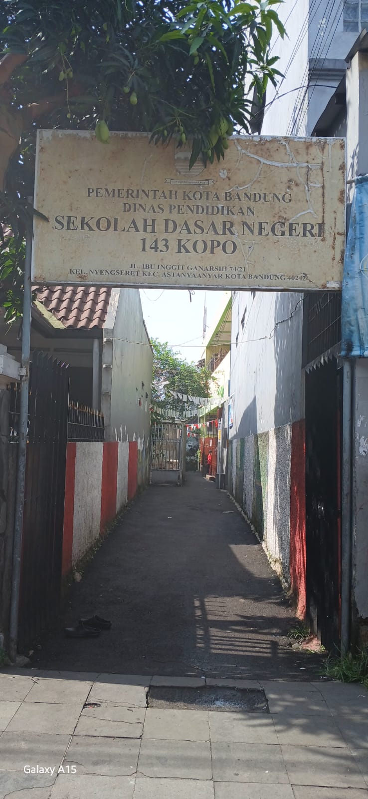 Foto Kegiatan A, Foto Plang Sekolah