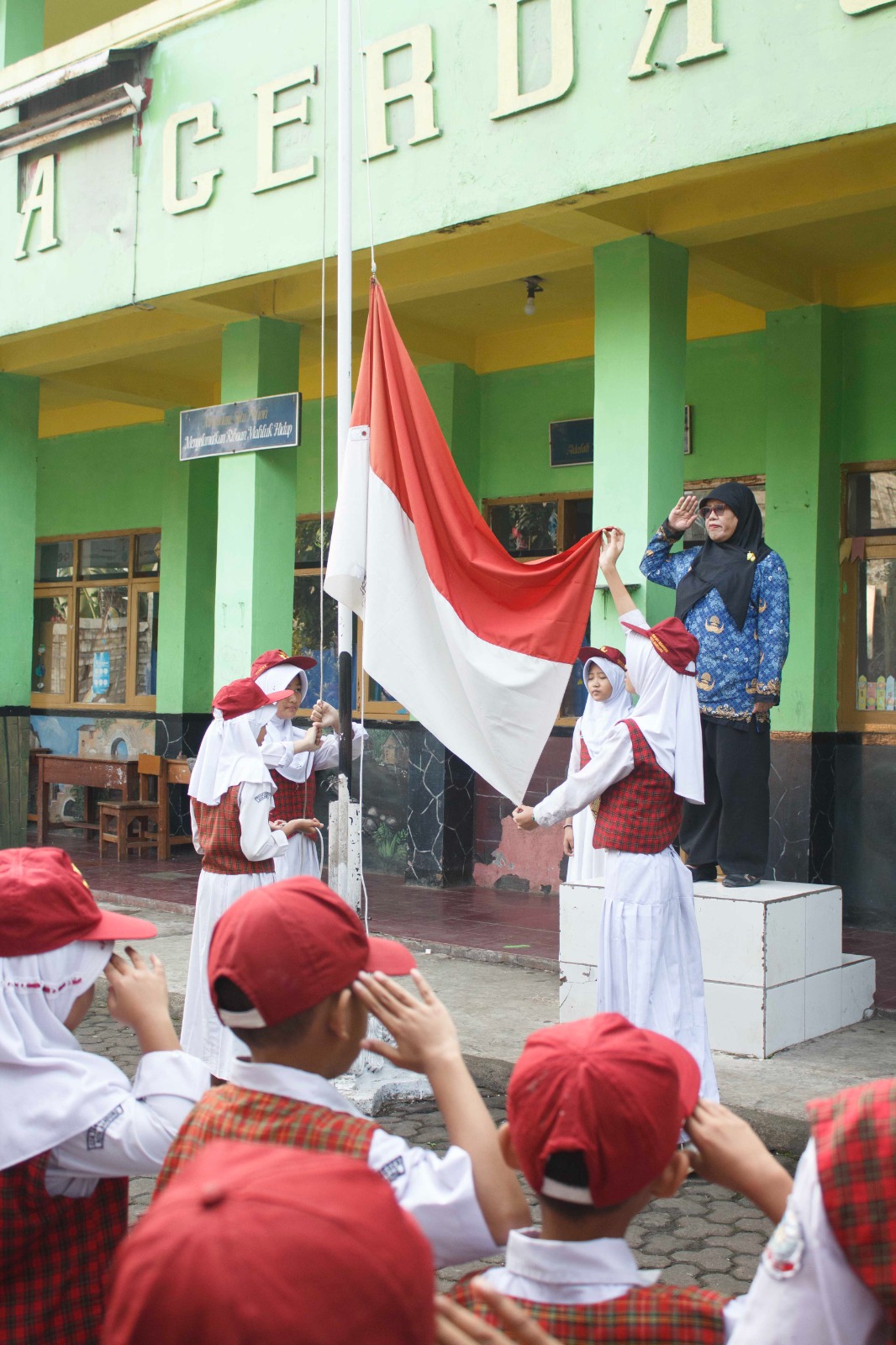 UPACARA BENDERA