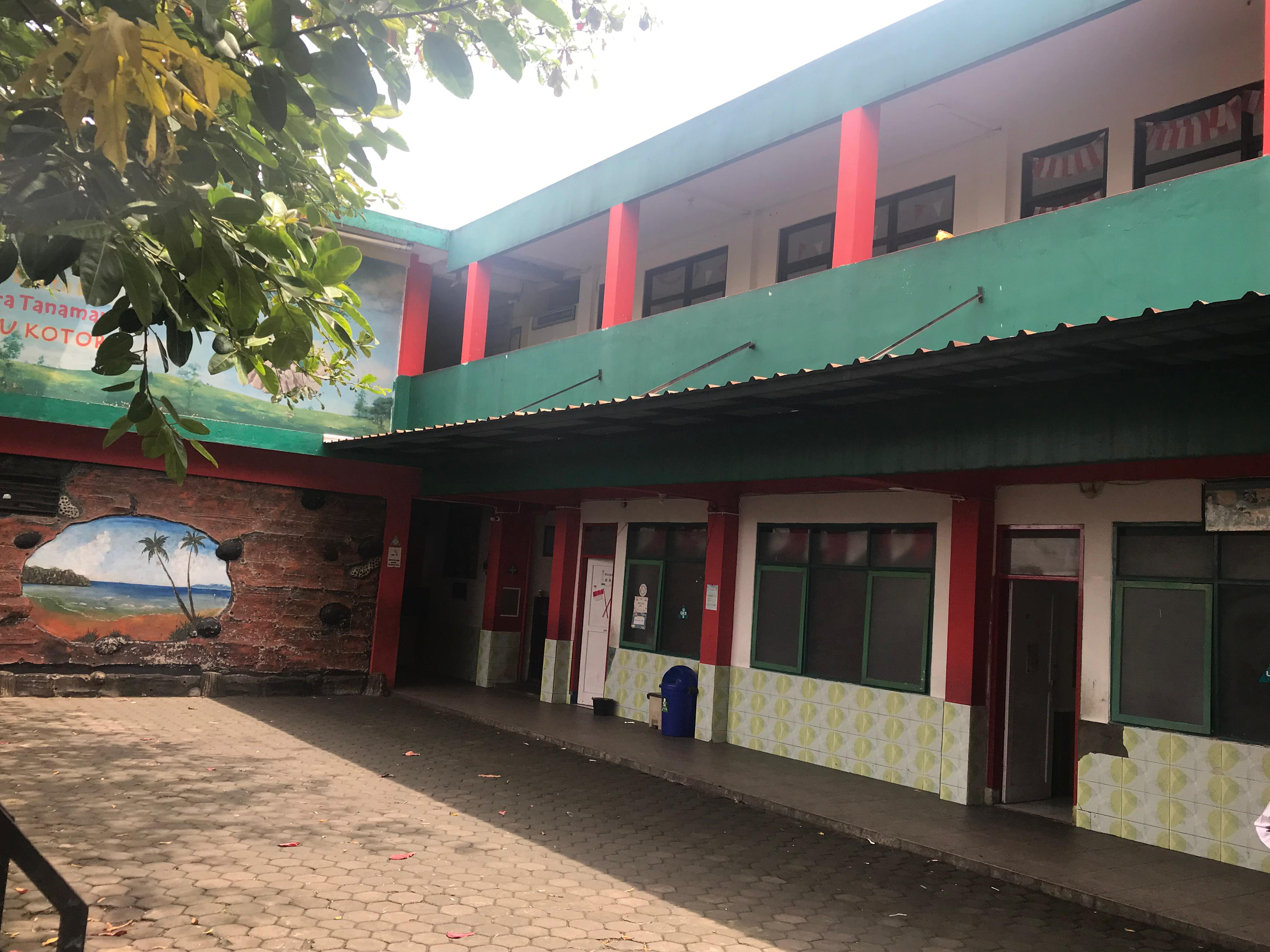 Gedung Utama Sekolah 2