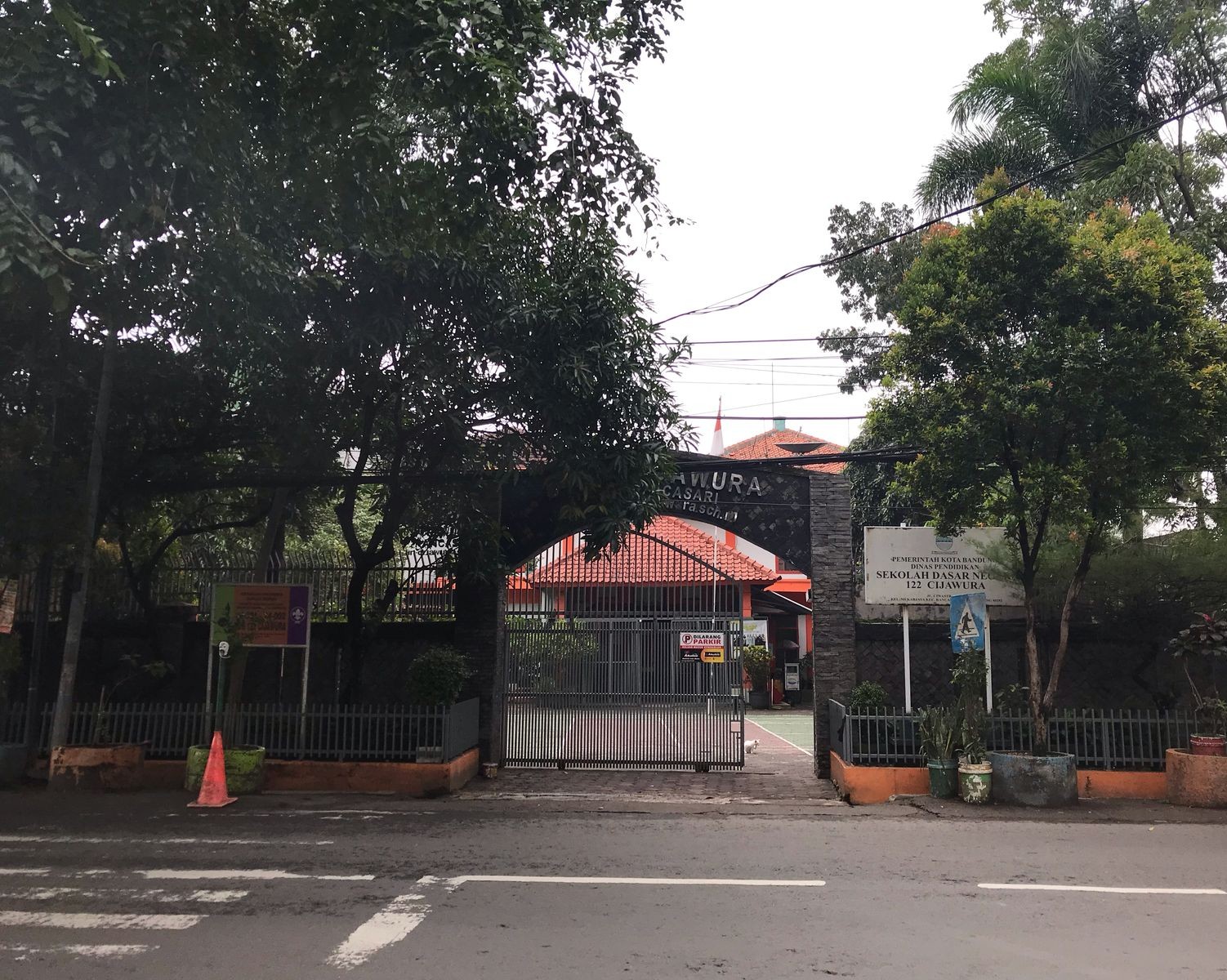 Gerbang Utama Sekolah