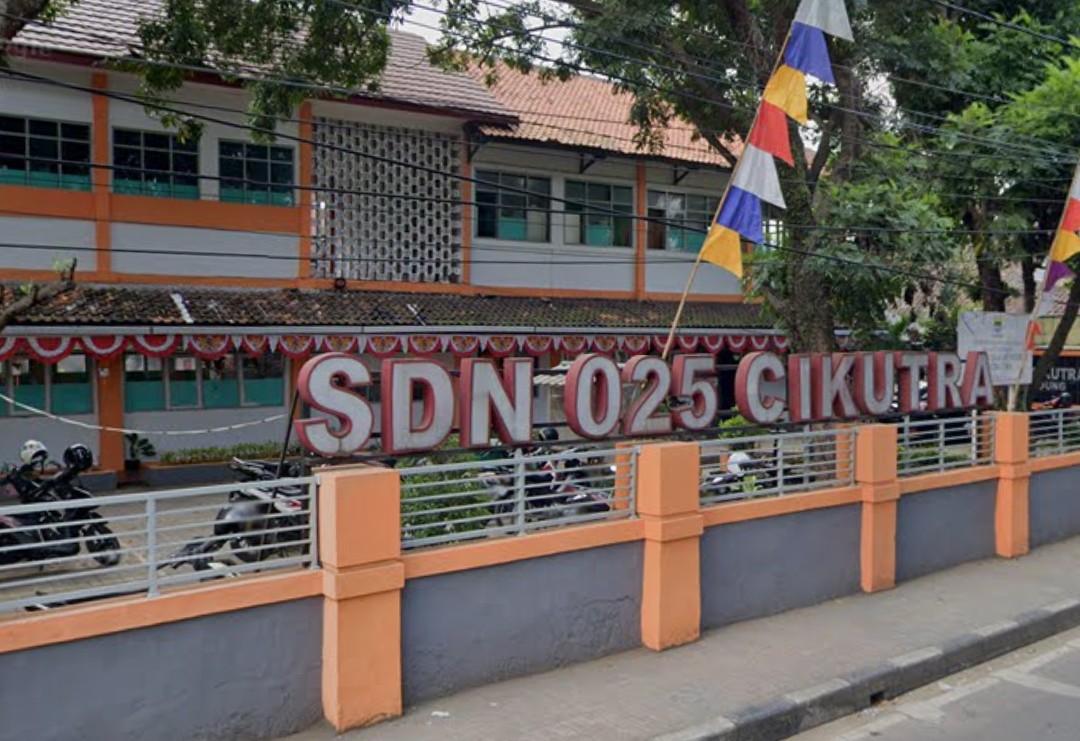 Foto gerbang Utama SDN 025 Cikutra Kota Bandung