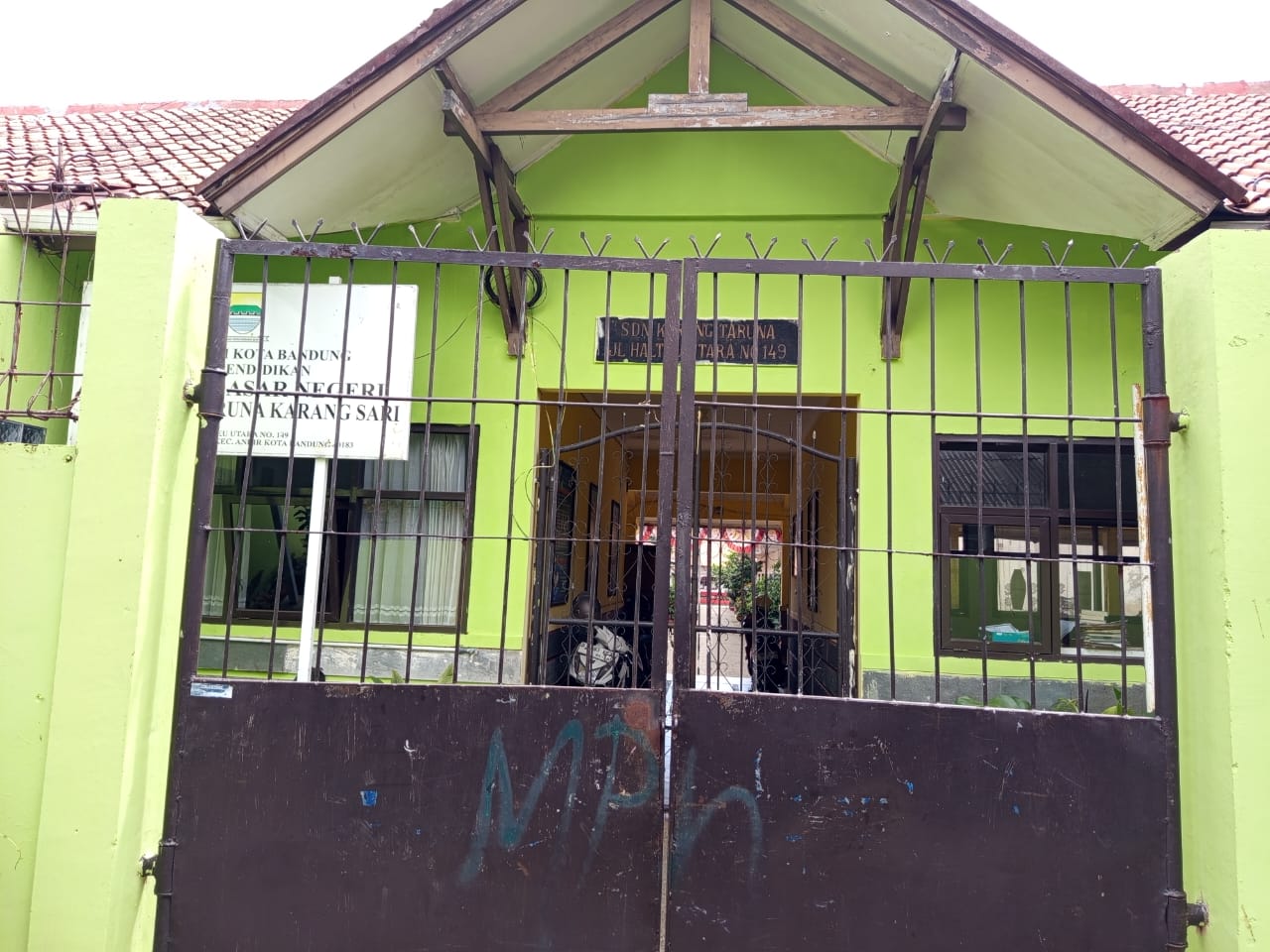 Gerbang Utama Sekolah