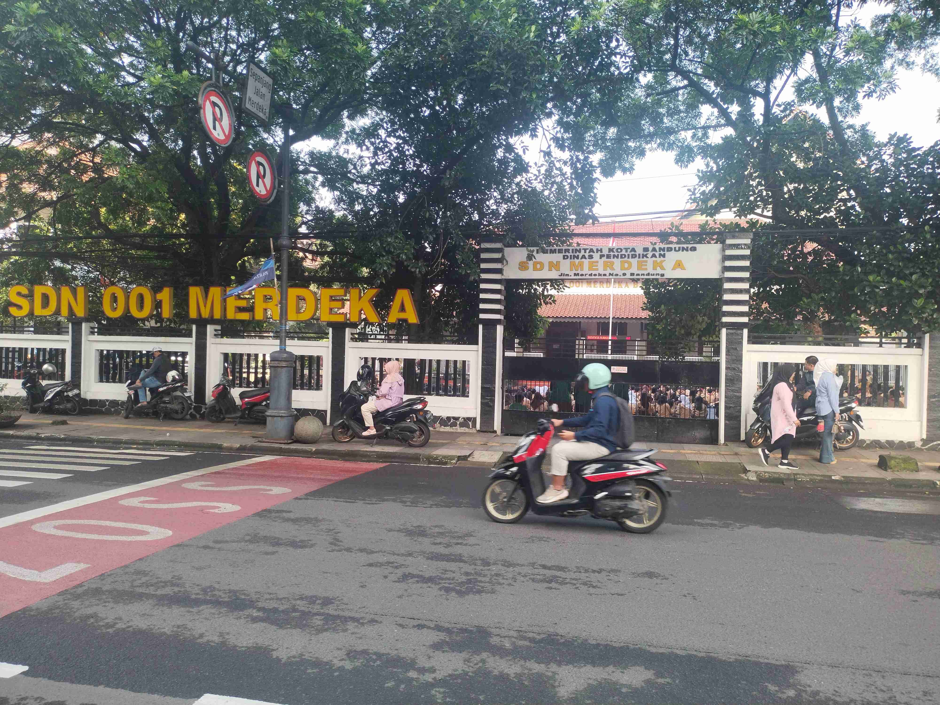 Gerbang Utama Sekolah