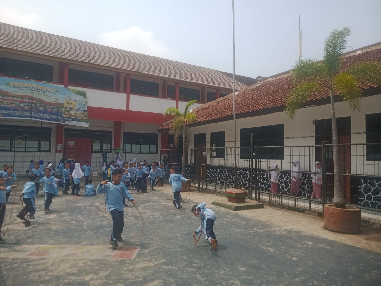 Lapangan Upacara dan Olahraga