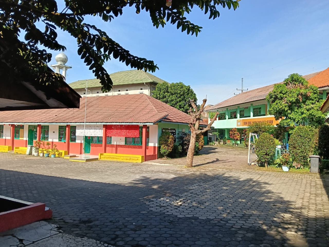 Gedung Utama Sekolah