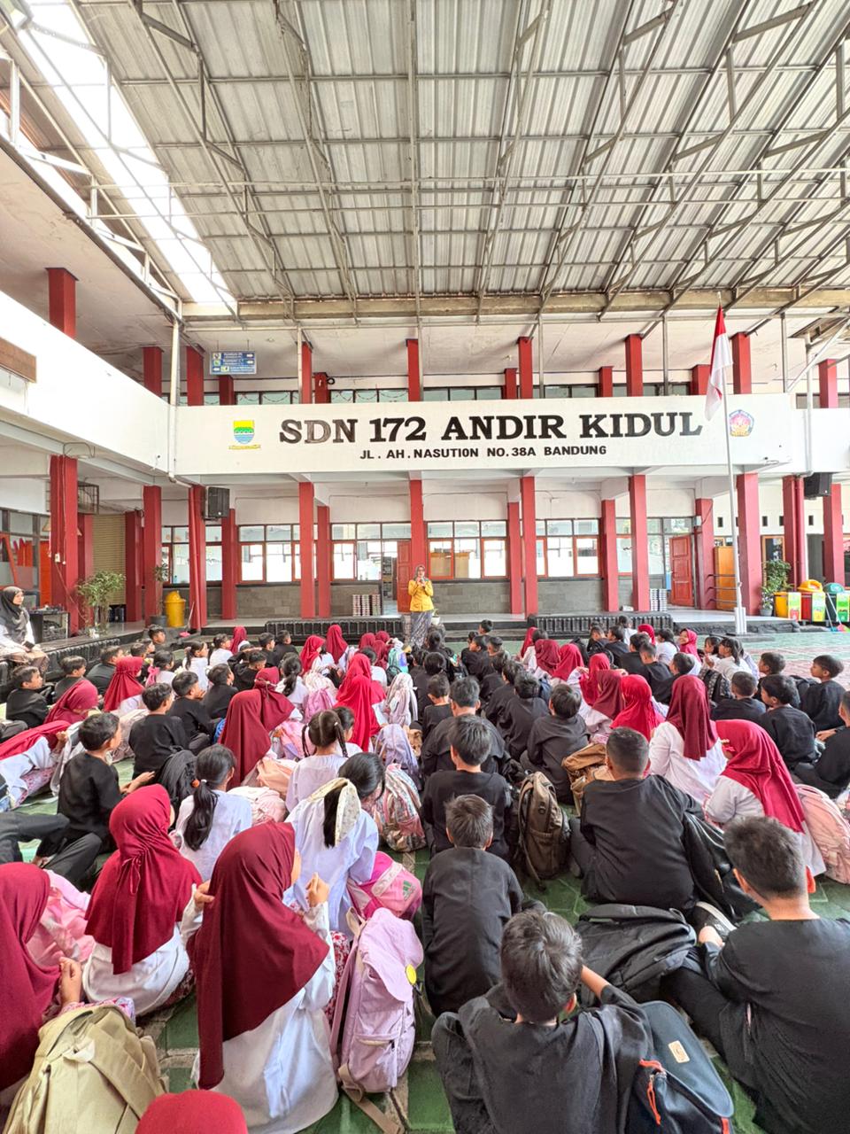 Foto Kegiatan Pembelajaran Umum bersama Kepala Sekolah dan guru