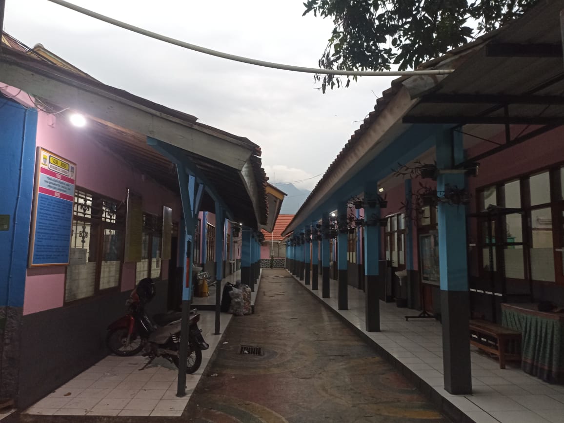 Gedung utama sekolah