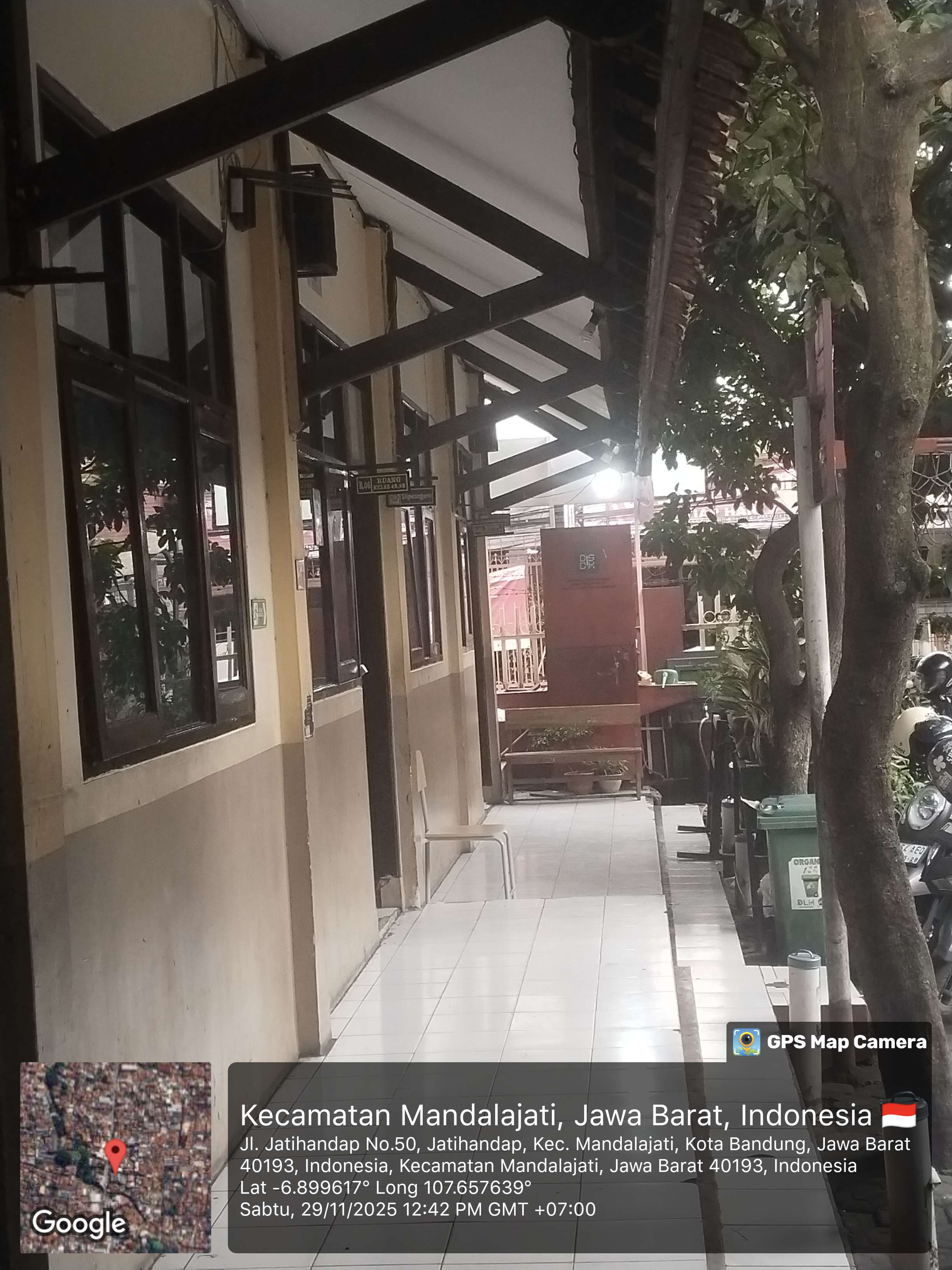 sekolah
