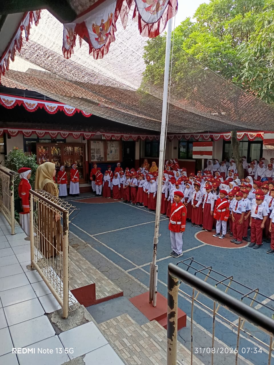 upacara bendera 3