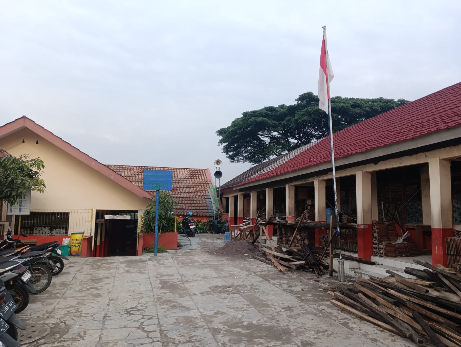 Gedung Utama Sekolah