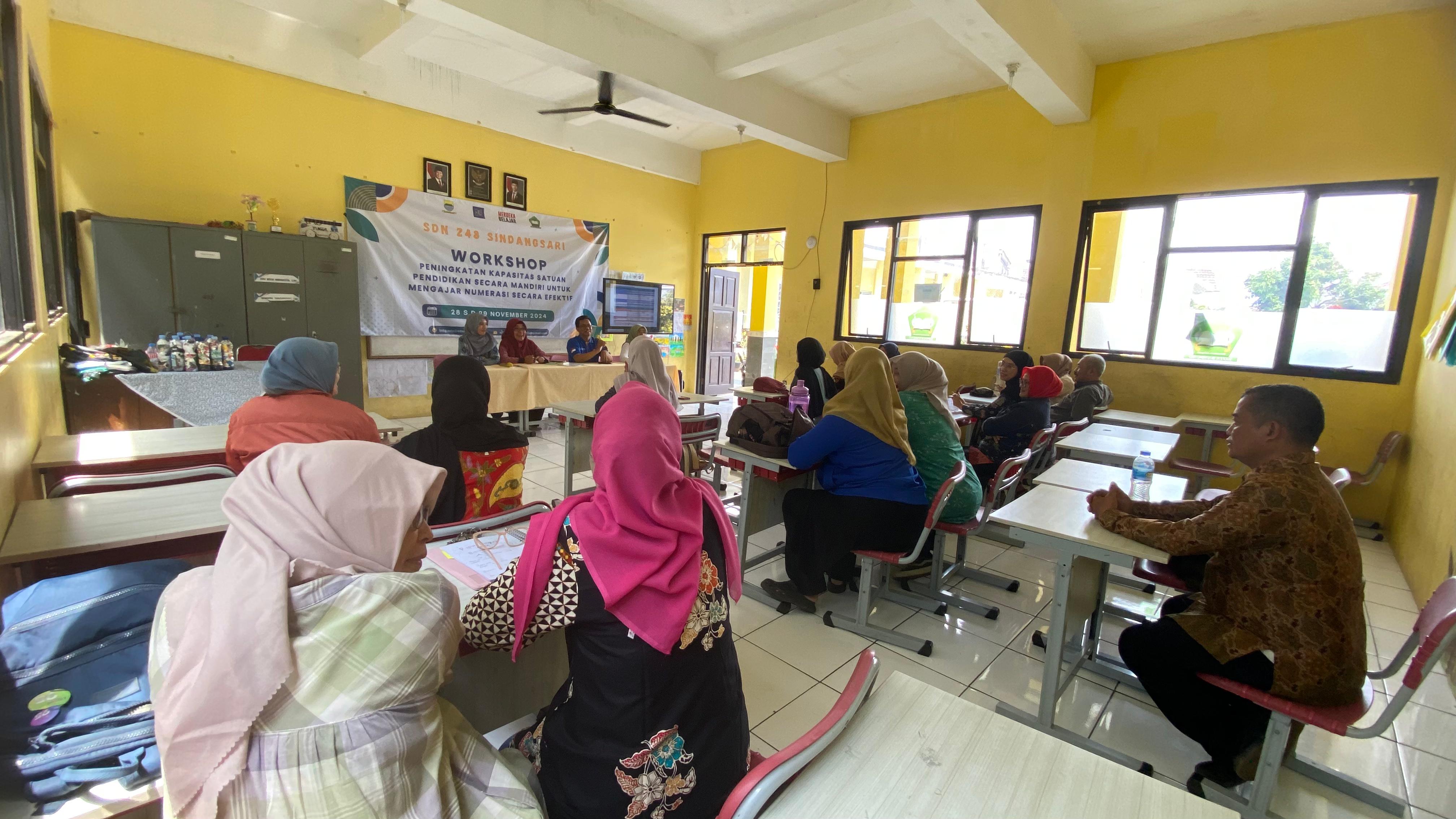 Workshop Peningkatan Kapasitas Satuan Pendidikan Secara Mandiri Untuk Mengajar Numerasi Secara Efektif