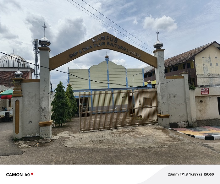 GERBANGSMPPLUSBAITURRAHMAN