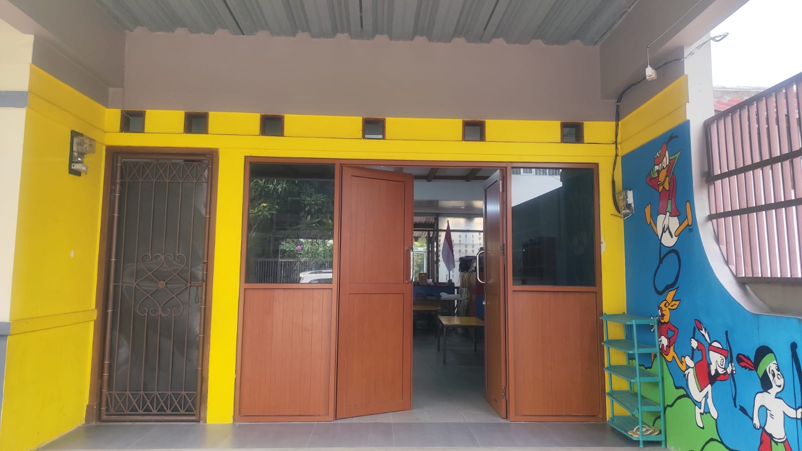 gedung utama sekolah