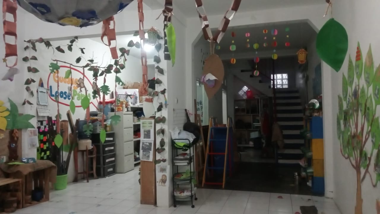 gedung utama sekolah