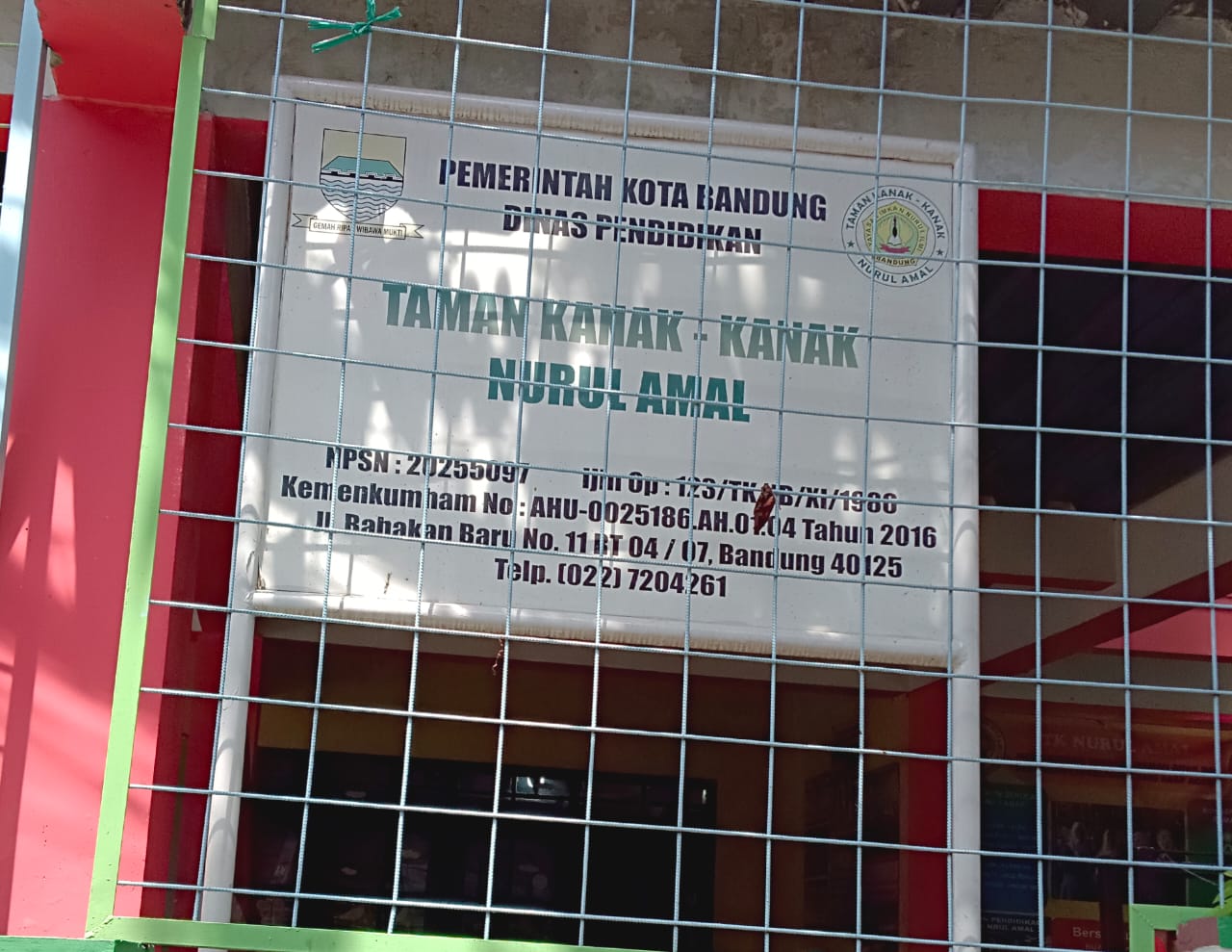 Plang Sekolah