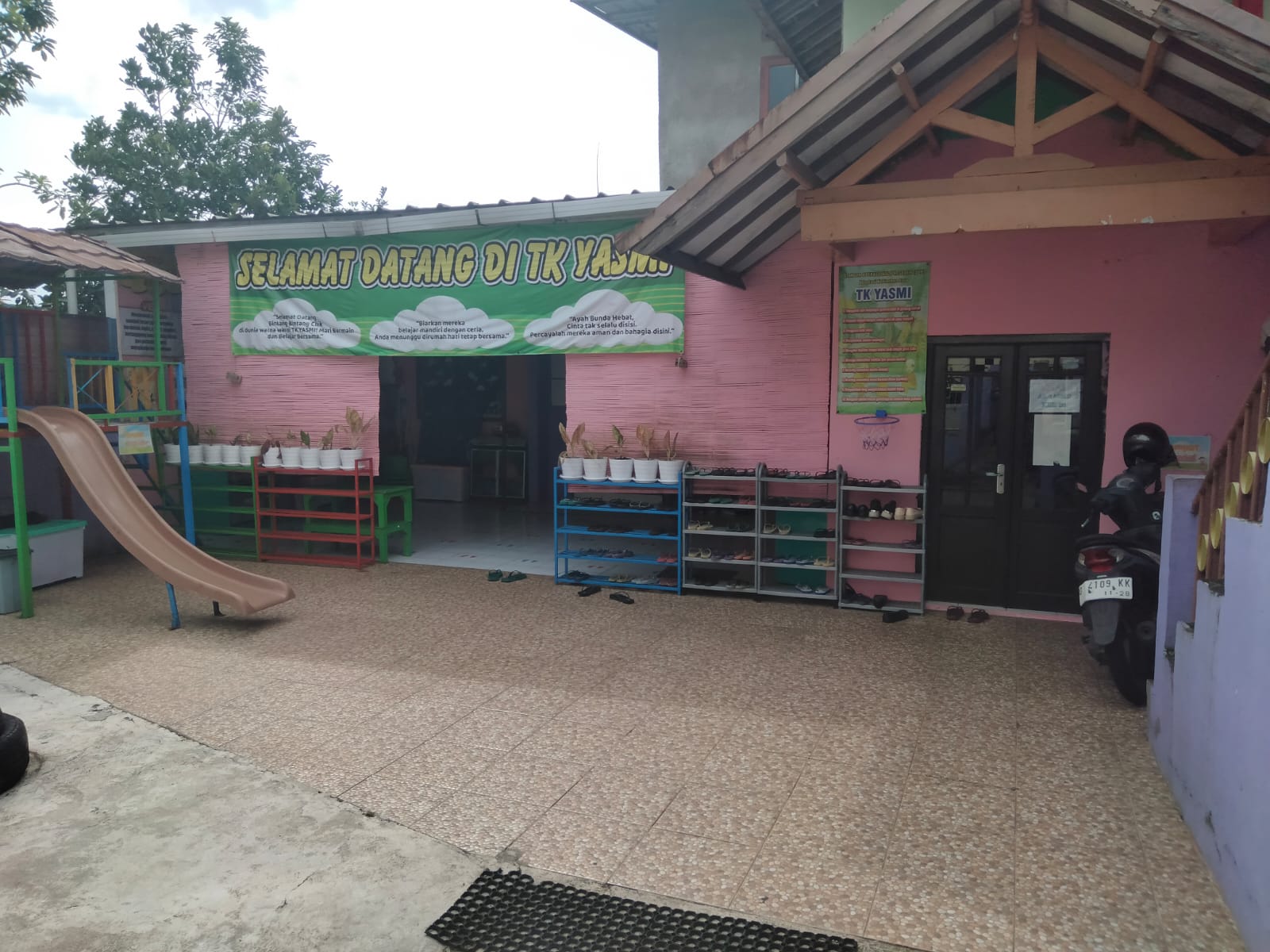 Gedung Utama Sekolah