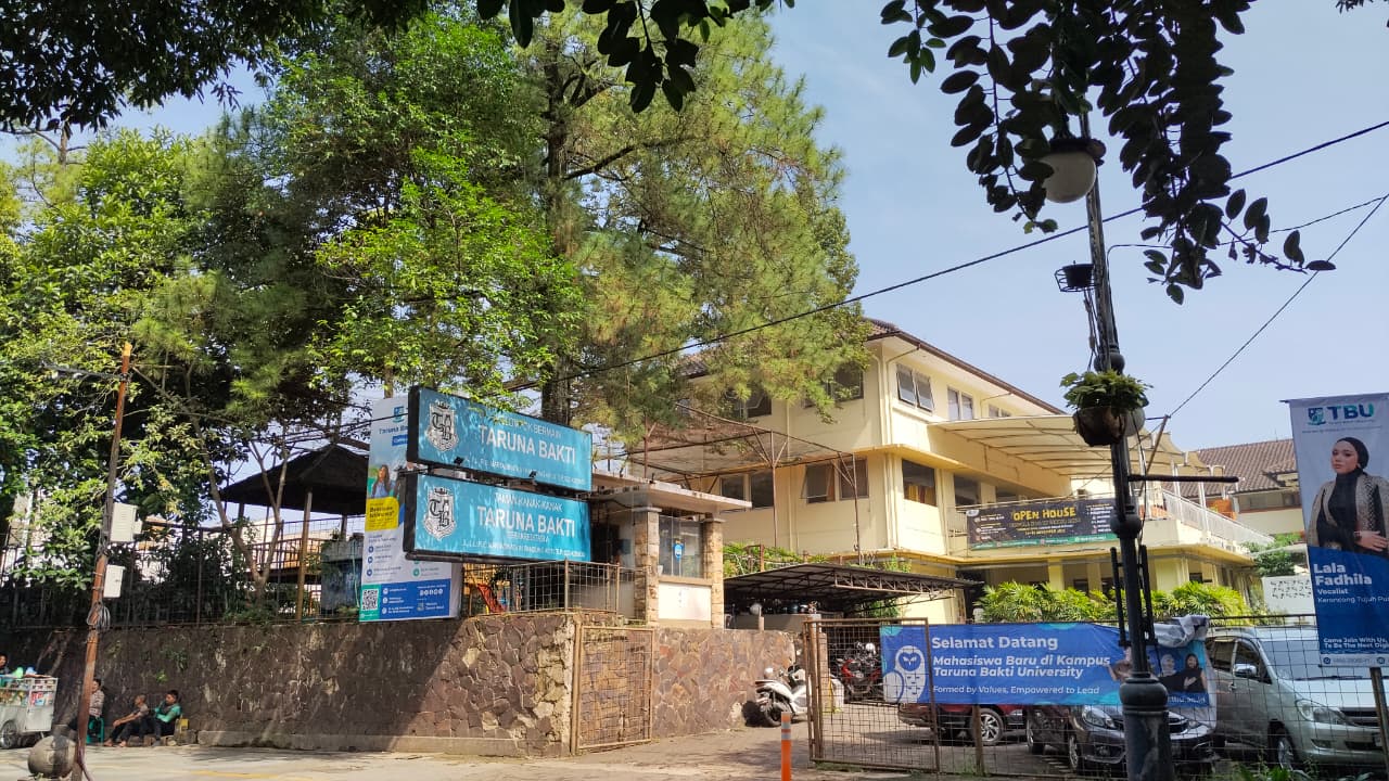 Gerbang Utama Sekolah