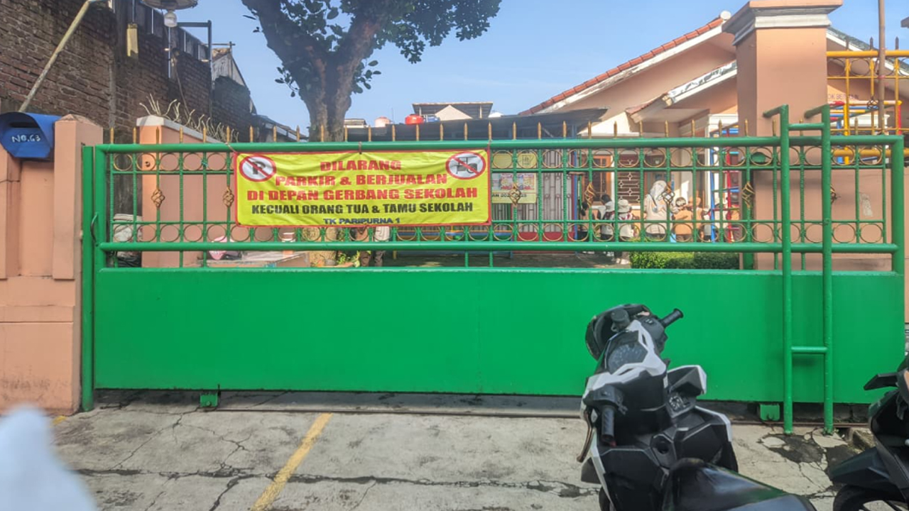 gerbang utama sekolah tk paripurna 1 2025
