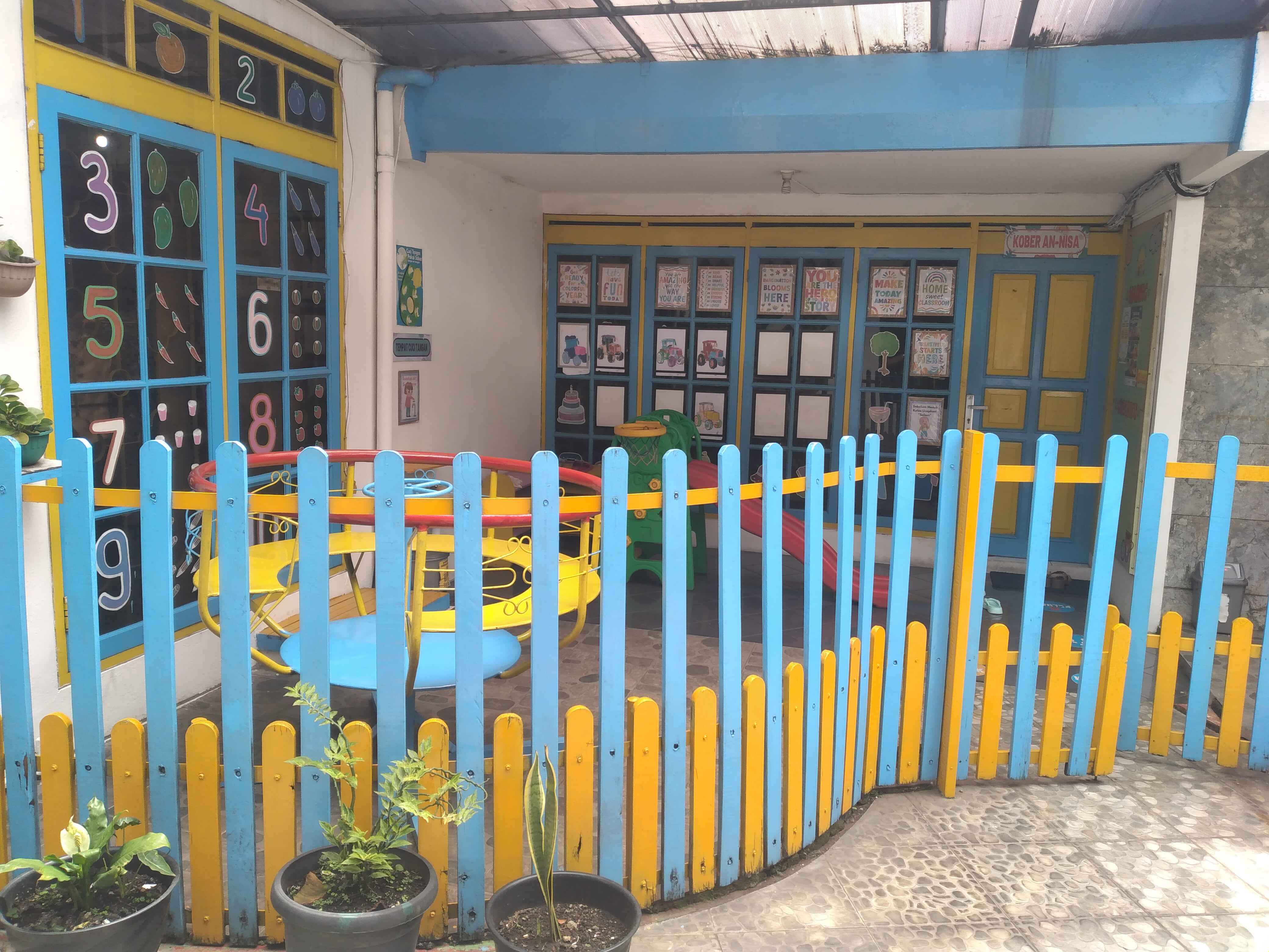 Gedung Sekolah