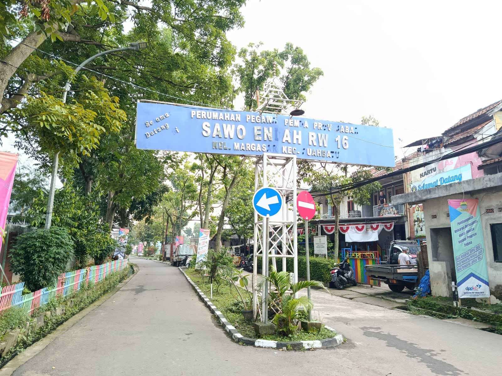 GERBANG UTAMA SEKOLAH