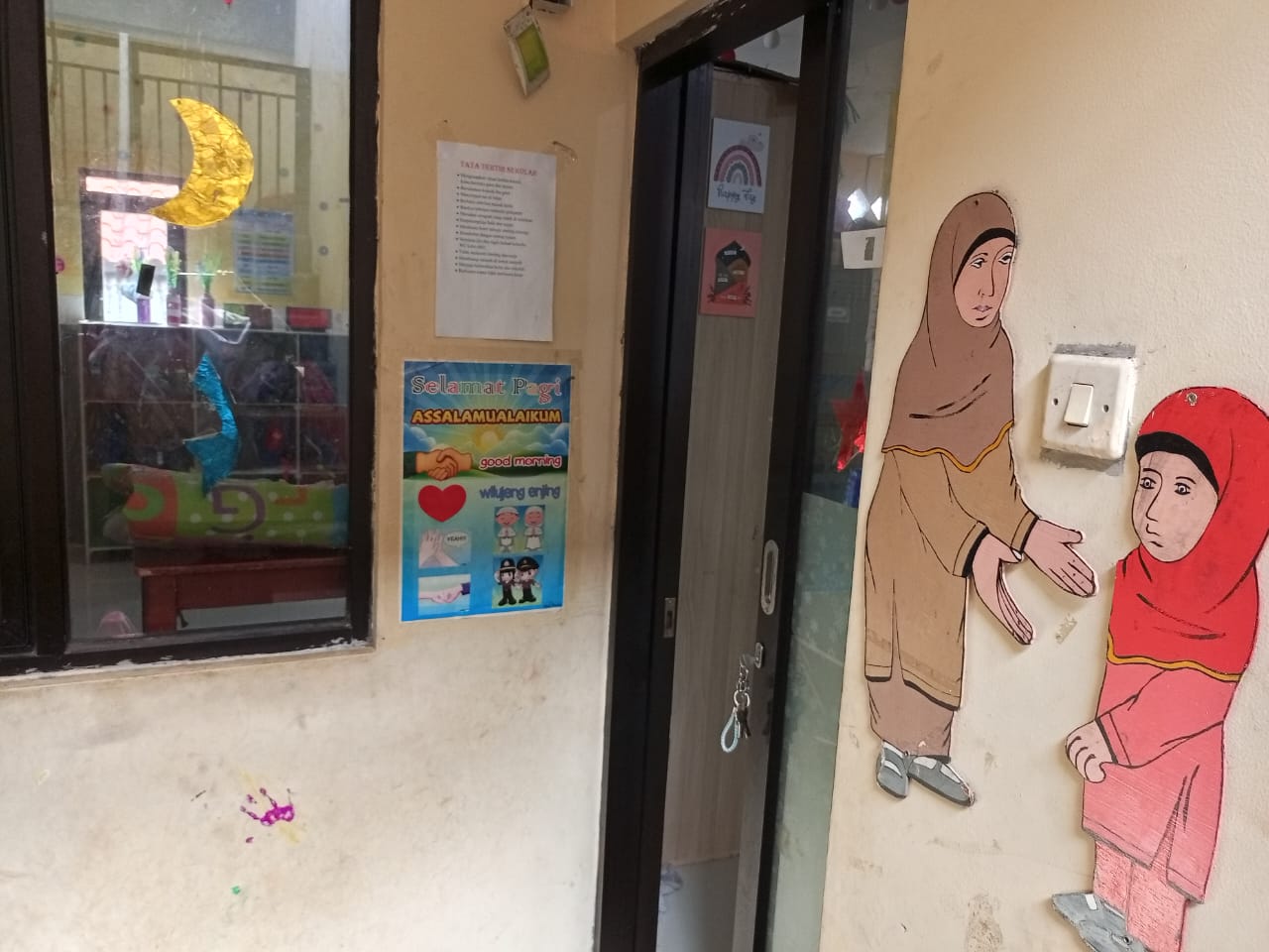 Foto gedung ruangan belajar