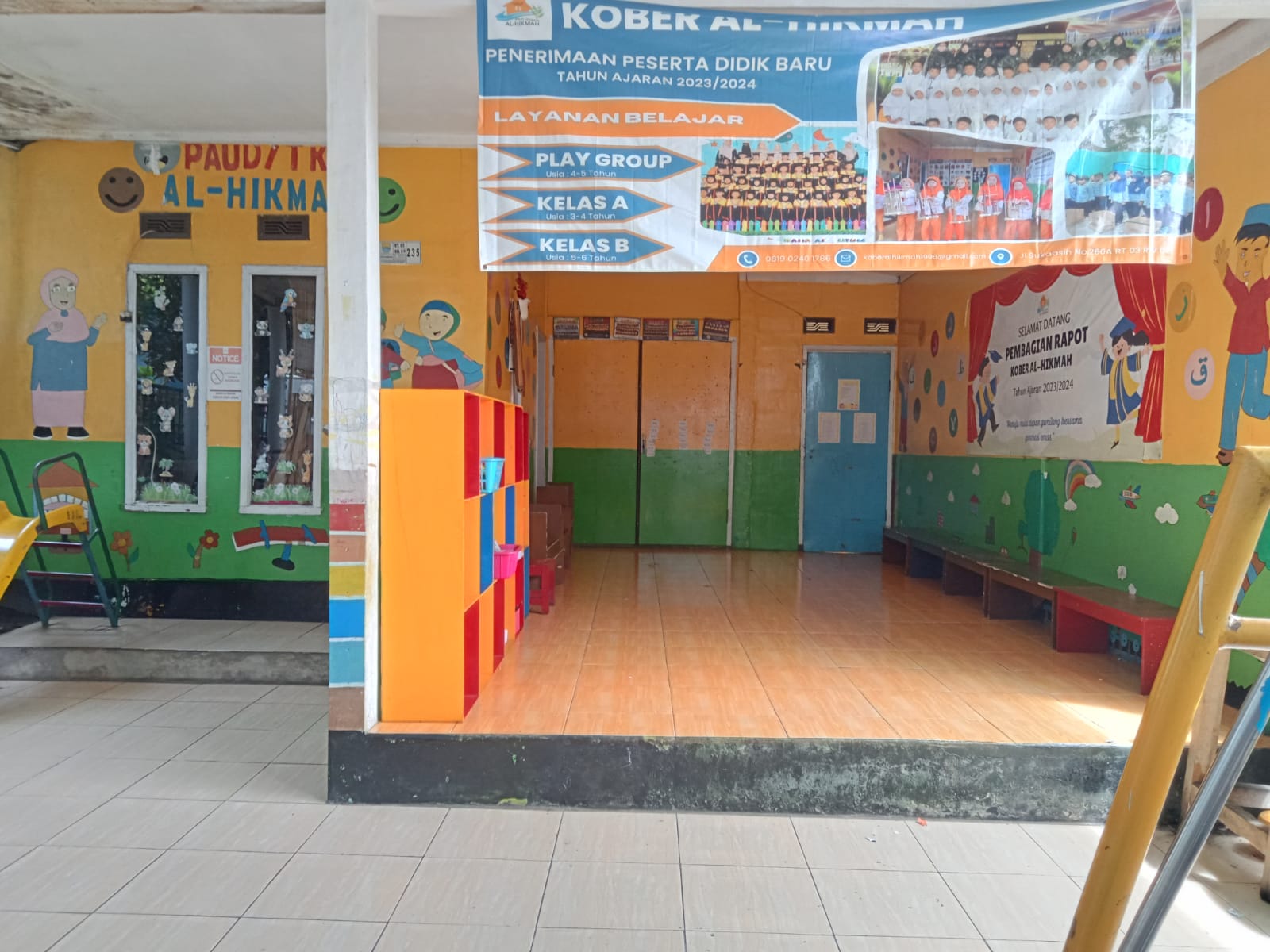 GEDUNG UTAMA SEKOLAH