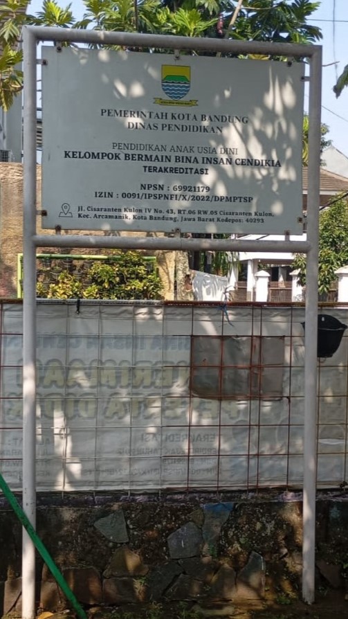 Plang Sekolah KOBER BIC
