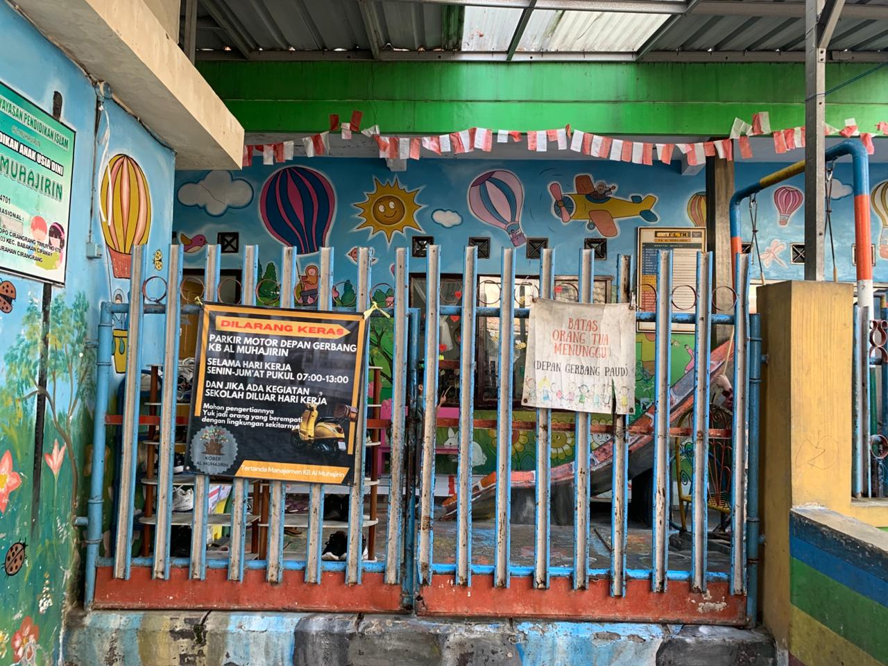 Gerbang Utama Sekolah