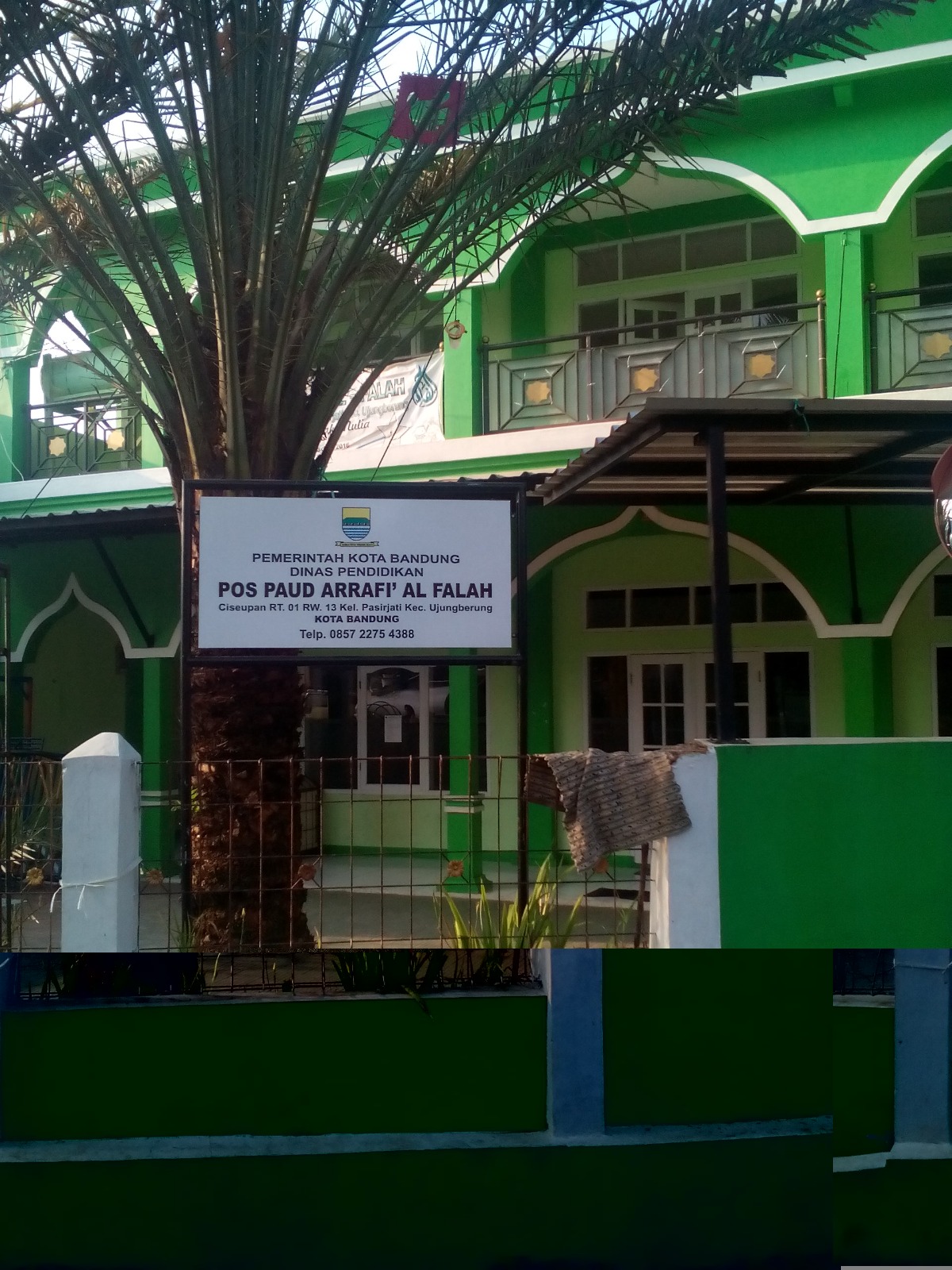 Foto gedung utama sekolah