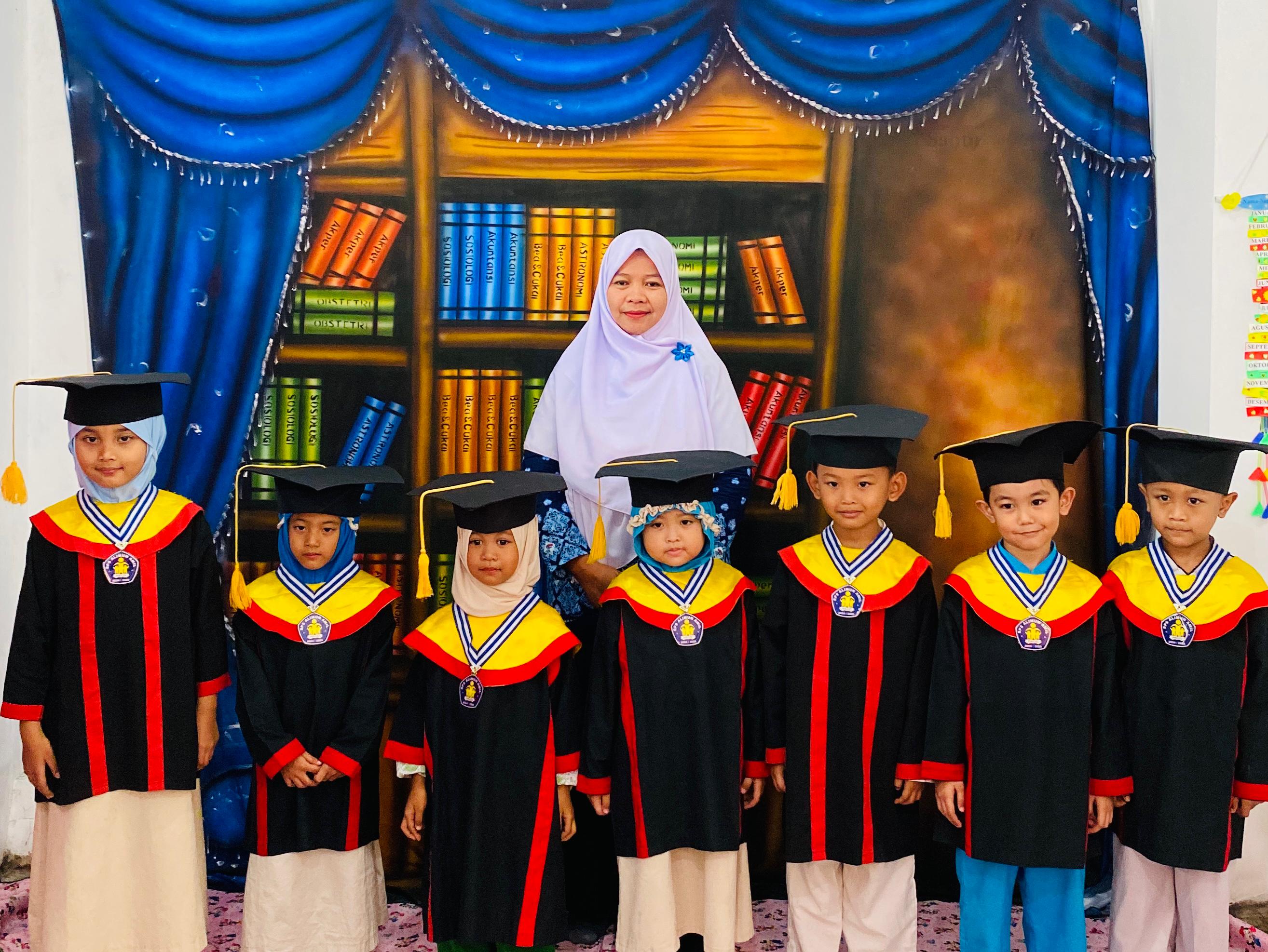 Foto Wisuda