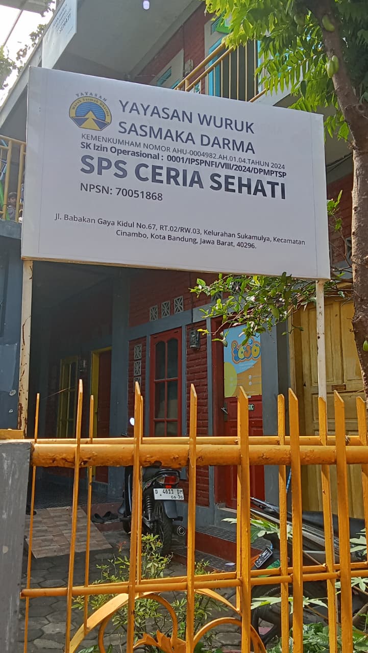 plang sekolah