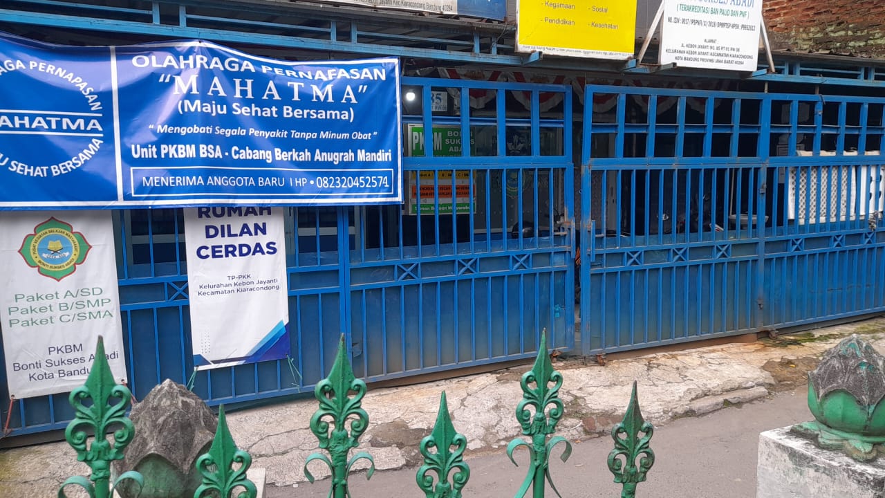 Gerbang Utama Sekolah